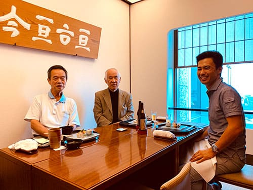 北矢先生と株主の小宮山社長